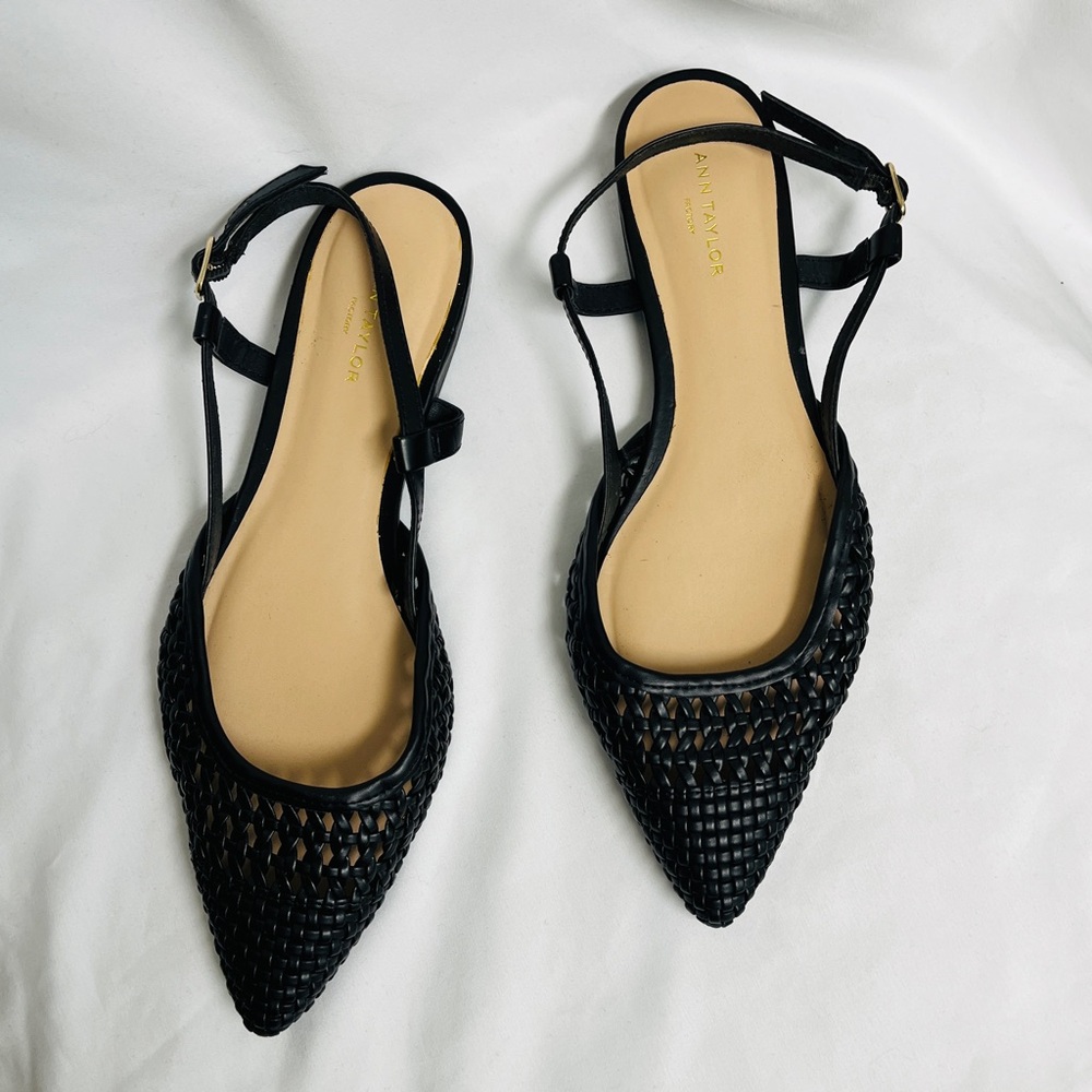 Ann Taylor Black Woven Pointed Sandals, EUC, 6.5, goes w/ anything, heel 1/2”